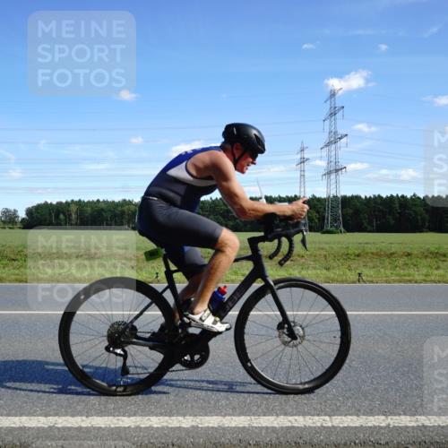 07.09.2025 - 19. Norderstedt Triathlon Michael Burmester http://msf.ph/oto/8835057 07.09.2025 14:03:34 Radfahren 361, 963, 1011 meine-sportfotos.de
