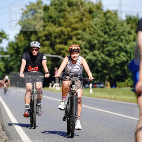 07.09.2025 - 19. Norderstedt Triathlon Michael Burmester http://msf.ph/oto/8835062 07.09.2025 12:28:11 Radfahren 171, 728, 735, 752, 1264, 1331 meine-sportfotos.de