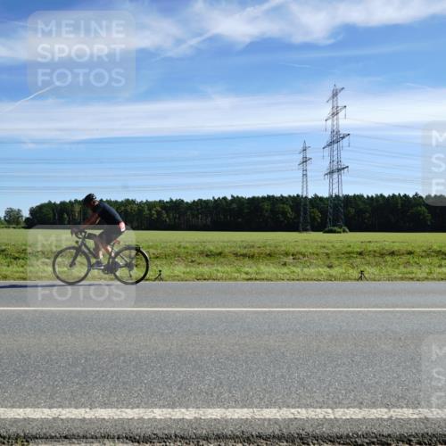07.09.2025 - 19. Norderstedt Triathlon Michael Burmester http://msf.ph/oto/8835122 07.09.2025 12:00:20 Radfahren  meine-sportfotos.de