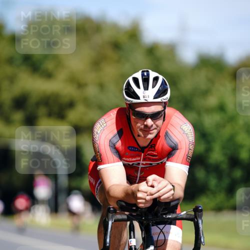 07.09.2025 - 19. Norderstedt Triathlon Michael Burmester http://msf.ph/oto/8835137 07.09.2025 12:29:01 Radfahren 851 meine-sportfotos.de