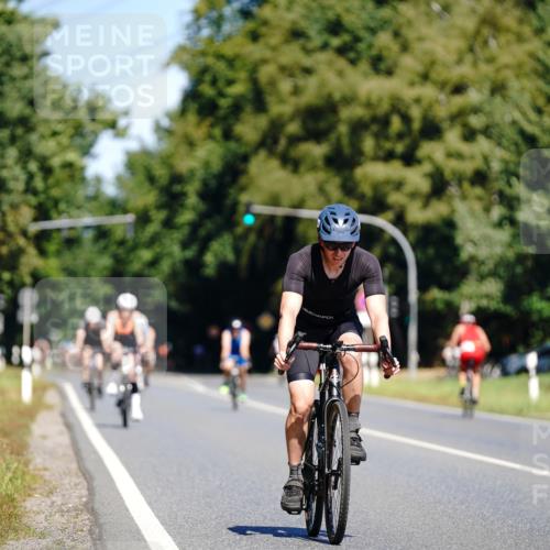 07.09.2025 - 19. Norderstedt Triathlon Michael Burmester http://msf.ph/oto/8835153 07.09.2025 12:29:12 Radfahren 214 meine-sportfotos.de