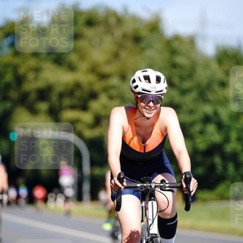 07.09.2025 - 19. Norderstedt Triathlon Michael Burmester http://msf.ph/oto/8835166 07.09.2025 12:29:18 Radfahren 161, 750, 1251 meine-sportfotos.de
