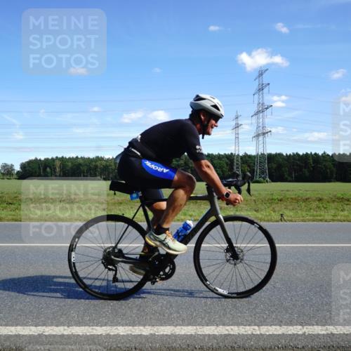 07.09.2025 - 19. Norderstedt Triathlon Michael Burmester http://msf.ph/oto/8835183 07.09.2025 14:04:22 Radfahren 400, 879, 996, 1026, 1462 meine-sportfotos.de