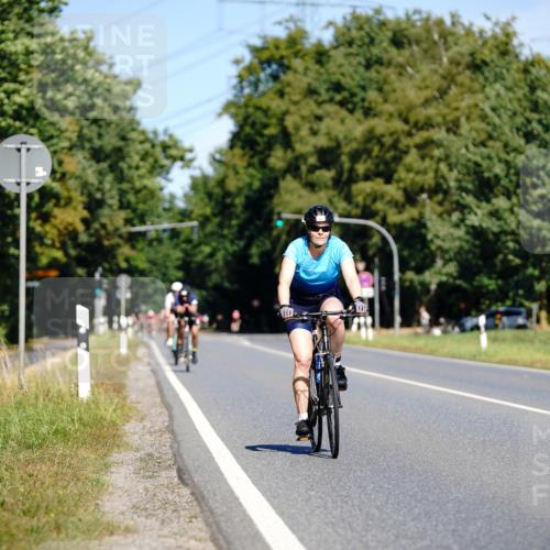 07.09.2025 - 19. Norderstedt Triathlon Michael Burmester http://msf.ph/oto/8835211 07.09.2025 12:29:51 Radfahren 755 meine-sportfotos.de