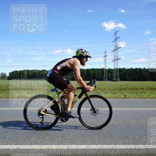 07.09.2025 - 19. Norderstedt Triathlon Michael Burmester http://msf.ph/oto/8835216 07.09.2025 14:04:43 Radfahren 395 meine-sportfotos.de