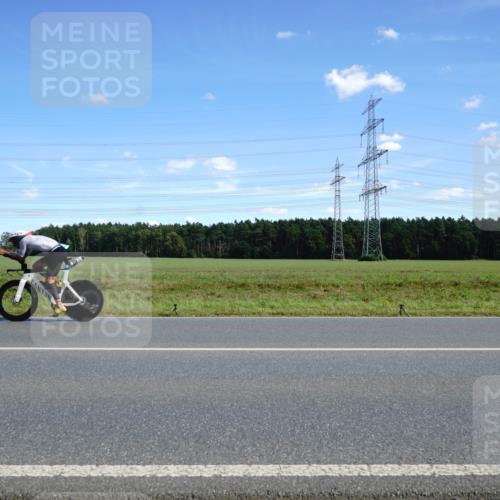 07.09.2025 - 19. Norderstedt Triathlon Michael Burmester http://msf.ph/oto/8835219 07.09.2025 14:04:47 Radfahren 395, 958 meine-sportfotos.de