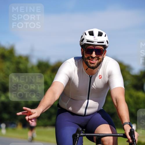 07.09.2025 - 19. Norderstedt Triathlon Michael Burmester http://msf.ph/oto/8835243 07.09.2025 12:30:00 Radfahren 145, 177, 251, 737, 811 meine-sportfotos.de