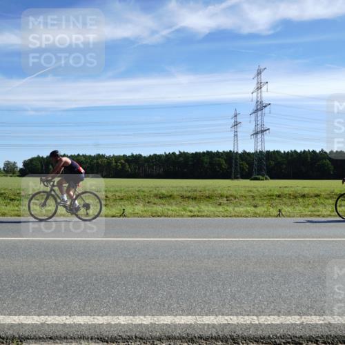07.09.2025 - 19. Norderstedt Triathlon Michael Burmester http://msf.ph/oto/8835249 07.09.2025 12:00:58 Radfahren 822, 1225, 1327 meine-sportfotos.de