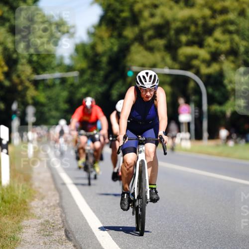 07.09.2025 - 19. Norderstedt Triathlon Michael Burmester http://msf.ph/oto/8835271 07.09.2025 12:30:18 Radfahren 1242, 1391 meine-sportfotos.de