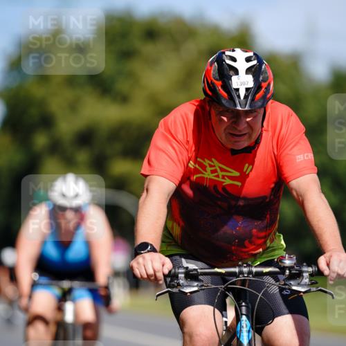 07.09.2025 - 19. Norderstedt Triathlon Michael Burmester http://msf.ph/oto/8835288 07.09.2025 12:30:22 Radfahren 293, 742, 1242, 1307, 1337, 1391 meine-sportfotos.de