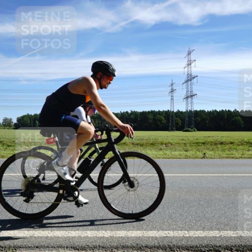 07.09.2025 - 19. Norderstedt Triathlon Michael Burmester http://msf.ph/oto/8835289 07.09.2025 12:01:05 Radfahren 162, 163, 756, 815, 850, 1372 meine-sportfotos.de