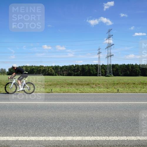 07.09.2025 - 19. Norderstedt Triathlon Michael Burmester http://msf.ph/oto/8835352 07.09.2025 14:05:51 Radfahren 1001 meine-sportfotos.de