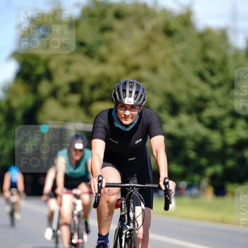 07.09.2025 - 19. Norderstedt Triathlon Michael Burmester http://msf.ph/oto/8835356 07.09.2025 12:31:09 Radfahren 183, 305, 1374 meine-sportfotos.de