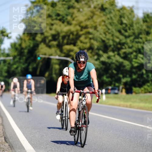 07.09.2025 - 19. Norderstedt Triathlon Michael Burmester http://msf.ph/oto/8835361 07.09.2025 12:31:10 Radfahren 183, 305, 1374 meine-sportfotos.de