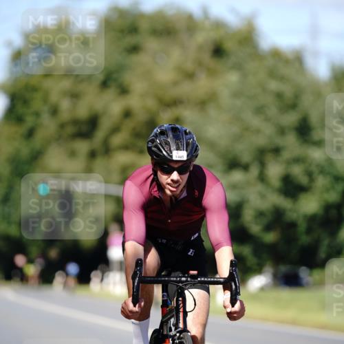 07.09.2025 - 19. Norderstedt Triathlon Michael Burmester http://msf.ph/oto/8835362 07.09.2025 13:50:14 Radfahren 1465 meine-sportfotos.de