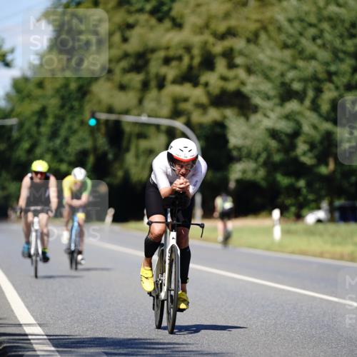 07.09.2025 - 19. Norderstedt Triathlon Michael Burmester http://msf.ph/oto/8835384 07.09.2025 13:50:35 Radfahren 388 meine-sportfotos.de