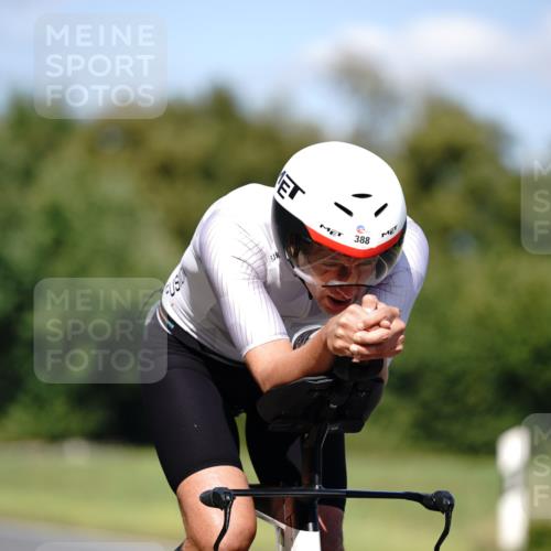 07.09.2025 - 19. Norderstedt Triathlon Michael Burmester http://msf.ph/oto/8835388 07.09.2025 13:50:37 Radfahren 388, 1032, 1471 meine-sportfotos.de