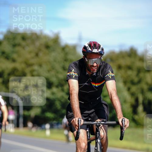07.09.2025 - 19. Norderstedt Triathlon Michael Burmester http://msf.ph/oto/8835402 07.09.2025 12:31:25 Radfahren 227, 1238, 1311 meine-sportfotos.de