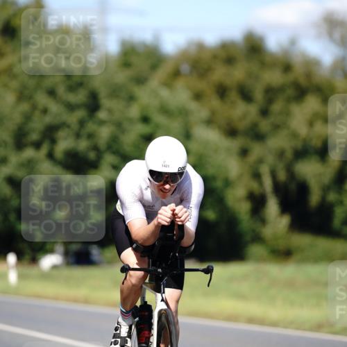 07.09.2025 - 19. Norderstedt Triathlon Michael Burmester http://msf.ph/oto/8835419 07.09.2025 13:51:22 Radfahren 876, 963, 1421 meine-sportfotos.de
