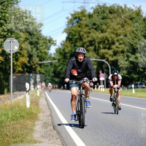 07.09.2025 - 19. Norderstedt Triathlon Michael Burmester http://msf.ph/oto/8835422 07.09.2025 12:31:33 Radfahren 713, 788, 1255 meine-sportfotos.de