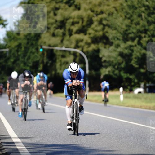 07.09.2025 - 19. Norderstedt Triathlon Michael Burmester http://msf.ph/oto/8835439 07.09.2025 13:51:41 Radfahren 394, 1041 meine-sportfotos.de