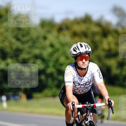 07.09.2025 - 19. Norderstedt Triathlon Michael Burmester http://msf.ph/oto/8835440 07.09.2025 12:31:49 Radfahren 738 meine-sportfotos.de