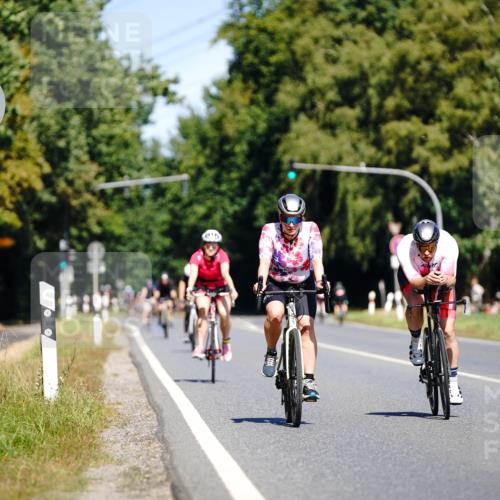 07.09.2025 - 19. Norderstedt Triathlon Michael Burmester http://msf.ph/oto/8835444 07.09.2025 12:31:53 Radfahren 302, 738, 1322 meine-sportfotos.de