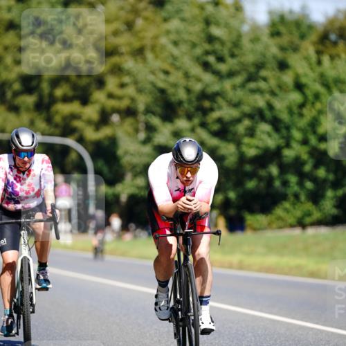 07.09.2025 - 19. Norderstedt Triathlon Michael Burmester http://msf.ph/oto/8835446 07.09.2025 12:31:54 Radfahren 302, 1322 meine-sportfotos.de