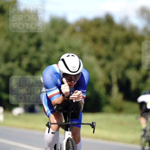 07.09.2025 - 19. Norderstedt Triathlon Michael Burmester http://msf.ph/oto/8835447 07.09.2025 13:51:42 Radfahren 394, 880, 1028, 1041 meine-sportfotos.de