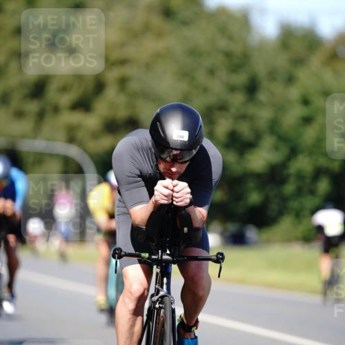 07.09.2025 - 19. Norderstedt Triathlon Michael Burmester http://msf.ph/oto/8835452 07.09.2025 13:51:44 Radfahren 394, 400, 880, 1028, 1041 meine-sportfotos.de