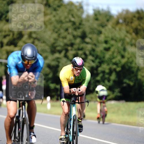 07.09.2025 - 19. Norderstedt Triathlon Michael Burmester http://msf.ph/oto/8835459 07.09.2025 13:51:45 Radfahren 394, 400, 880, 1028, 1041 meine-sportfotos.de