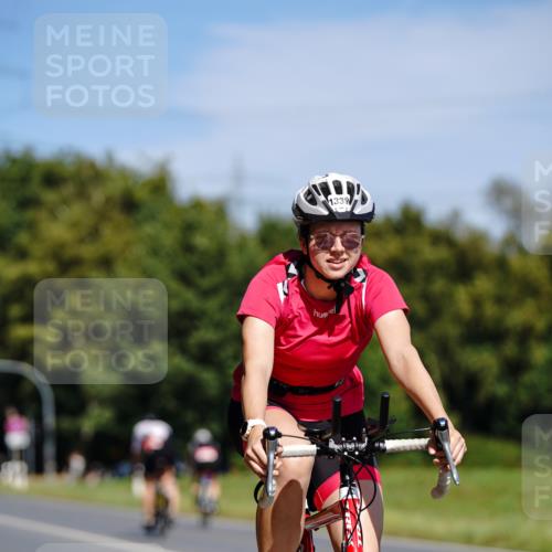 07.09.2025 - 19. Norderstedt Triathlon Michael Burmester http://msf.ph/oto/8835462 07.09.2025 12:31:58 Radfahren 302, 1321, 1322, 1339 meine-sportfotos.de
