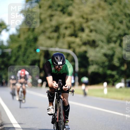 07.09.2025 - 19. Norderstedt Triathlon Michael Burmester http://msf.ph/oto/8835479 07.09.2025 13:51:56 Radfahren 911, 983, 1037 meine-sportfotos.de