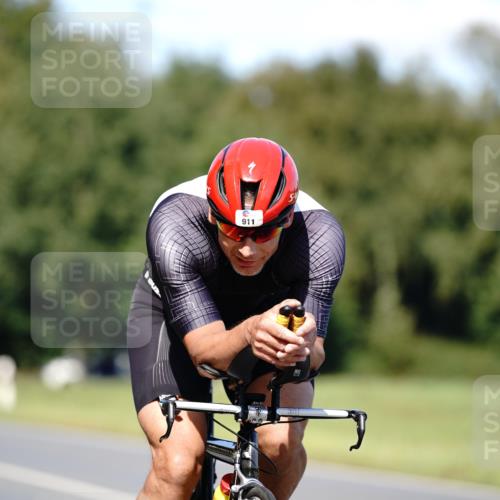 07.09.2025 - 19. Norderstedt Triathlon Michael Burmester http://msf.ph/oto/8835490 07.09.2025 13:51:59 Radfahren 911, 965, 1037 meine-sportfotos.de