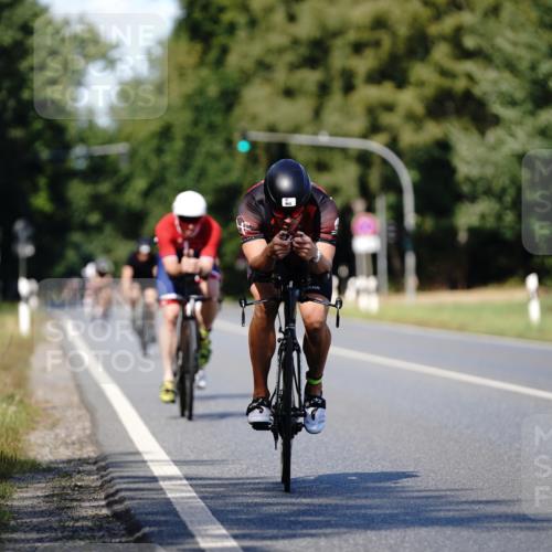 07.09.2025 - 19. Norderstedt Triathlon Michael Burmester http://msf.ph/oto/8835501 07.09.2025 13:52:26 Radfahren 361, 366, 962 meine-sportfotos.de