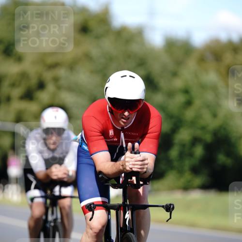 07.09.2025 - 19. Norderstedt Triathlon Michael Burmester http://msf.ph/oto/8835509 07.09.2025 13:52:29 Radfahren 361, 366, 962, 1462 meine-sportfotos.de