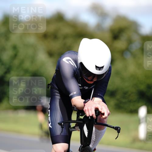 07.09.2025 - 19. Norderstedt Triathlon Michael Burmester http://msf.ph/oto/8835525 07.09.2025 13:52:35 Radfahren 900, 1462, 1468 meine-sportfotos.de