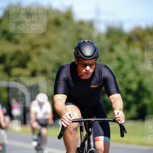 07.09.2025 - 19. Norderstedt Triathlon Michael Burmester http://msf.ph/oto/8835532 07.09.2025 12:33:03 Radfahren 739, 853, 1276 meine-sportfotos.de