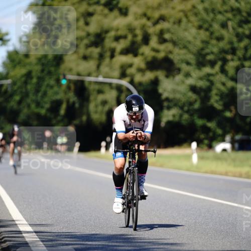07.09.2025 - 19. Norderstedt Triathlon Michael Burmester http://msf.ph/oto/8835533 07.09.2025 13:53:00 Radfahren 1456 meine-sportfotos.de