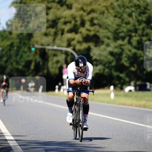 07.09.2025 - 19. Norderstedt Triathlon Michael Burmester http://msf.ph/oto/8835535 07.09.2025 13:53:00 Radfahren 1456 meine-sportfotos.de
