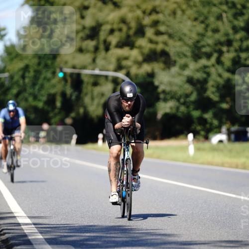 07.09.2025 - 19. Norderstedt Triathlon Michael Burmester http://msf.ph/oto/8835541 07.09.2025 13:53:05 Radfahren 382, 1459 meine-sportfotos.de