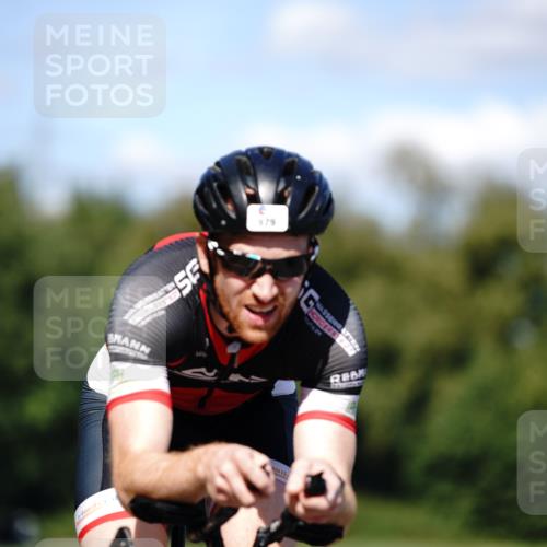 07.09.2025 - 19. Norderstedt Triathlon Michael Burmester http://msf.ph/oto/8835564 07.09.2025 13:53:14 Radfahren 979, 1011 meine-sportfotos.de