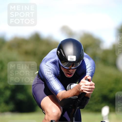 07.09.2025 - 19. Norderstedt Triathlon Michael Burmester http://msf.ph/oto/8835572 07.09.2025 13:53:23 Radfahren 980 meine-sportfotos.de