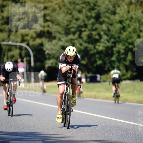 07.09.2025 - 19. Norderstedt Triathlon Michael Burmester http://msf.ph/oto/8835573 07.09.2025 13:53:31 Radfahren 879, 978 meine-sportfotos.de