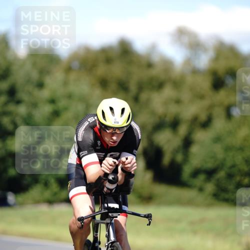 07.09.2025 - 19. Norderstedt Triathlon Michael Burmester http://msf.ph/oto/8835575 07.09.2025 13:53:32 Radfahren 879, 978, 988 meine-sportfotos.de