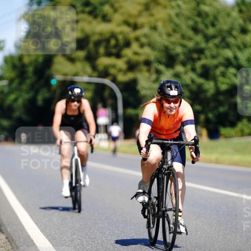 07.09.2025 - 19. Norderstedt Triathlon Michael Burmester http://msf.ph/oto/8835614 07.09.2025 12:34:01 Radfahren 272, 273, 852 meine-sportfotos.de