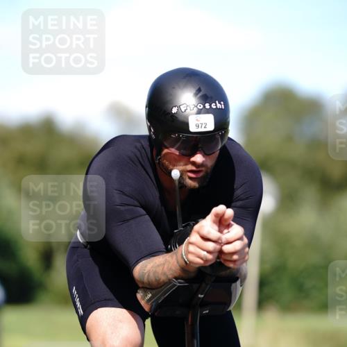 07.09.2025 - 19. Norderstedt Triathlon Michael Burmester http://msf.ph/oto/8835650 07.09.2025 13:54:12 Radfahren 364, 972, 982 meine-sportfotos.de