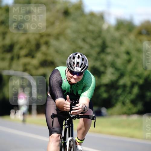 07.09.2025 - 19. Norderstedt Triathlon Michael Burmester http://msf.ph/oto/8835657 07.09.2025 13:54:18 Radfahren 1034 meine-sportfotos.de