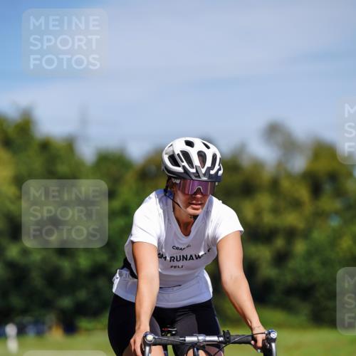 07.09.2025 - 19. Norderstedt Triathlon Michael Burmester http://msf.ph/oto/8835692 07.09.2025 12:35:20 Radfahren 218, 1243, 1277 meine-sportfotos.de