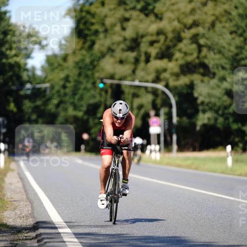 07.09.2025 - 19. Norderstedt Triathlon Michael Burmester http://msf.ph/oto/8835708 07.09.2025 13:55:00 Radfahren 984 meine-sportfotos.de